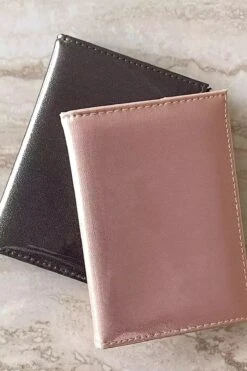 Naughty Or Nice Card Holder -Dippin Daisys Shop 80109 brn 7