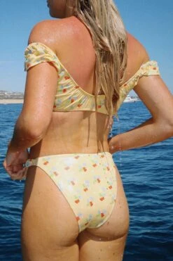 Belle Side Scrunch Bikini Bottom -Dippin Daisys Shop BELLE BOTTOM DELILAH2