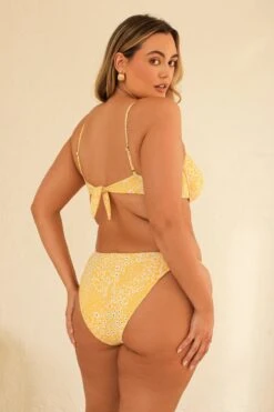 Diana Underwire Bikini Top 6 Diana Underwire Bikini Top -Dippin Daisys Shop D4233JMNLC GLDT diana top golden ditsy 4