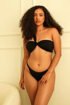 Frankie AsymmetricalBandeau Bikini Top 7 Frankie AsymmetricalBandeau Bikini Top -Dippin Daisys Shop D4262JMNSC BLK frankie top black 1