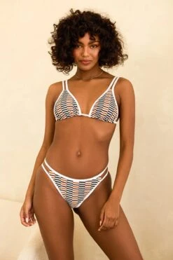 Billy Double Strap Bikini Top -Dippin Daisys Shop D4275JRBLD COLA billy top cola 1