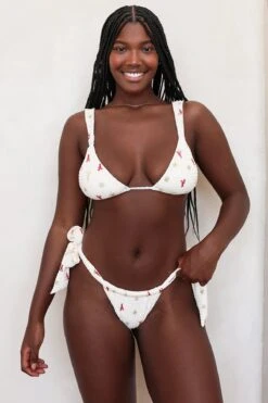 Amber Triangle Bikini Top -Dippin Daisys Shop D4338 LBCV amber top lobster cove 5