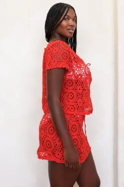 Salt Life Blouse Top -Dippin Daisys Shop D7171 CHCL salt life top cherry cola 6