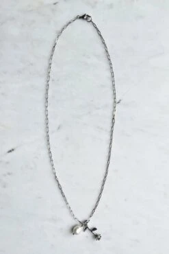 Dreamsbaby Jewels X Dippin Daisys Rosy Necklace -Dippin Daisys Shop DDBJDRN SLVR rosy necklace silver 2