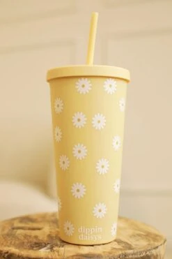 Daisy Printed Tumbler -Dippin Daisys Shop DDTMBLR VNLA daisy printed tumbler vanilla 4