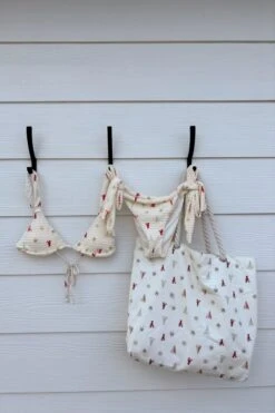 New Rope Beach Bikini Bag -Dippin Daisys Shop NEW ROPE BEACH BAG LOBSTER COVE3